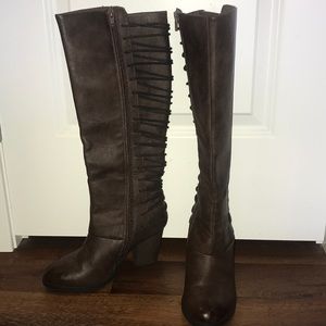 Brown, laced back, healed boots